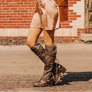 Freebird by Steve Coal boots size Women’s 7